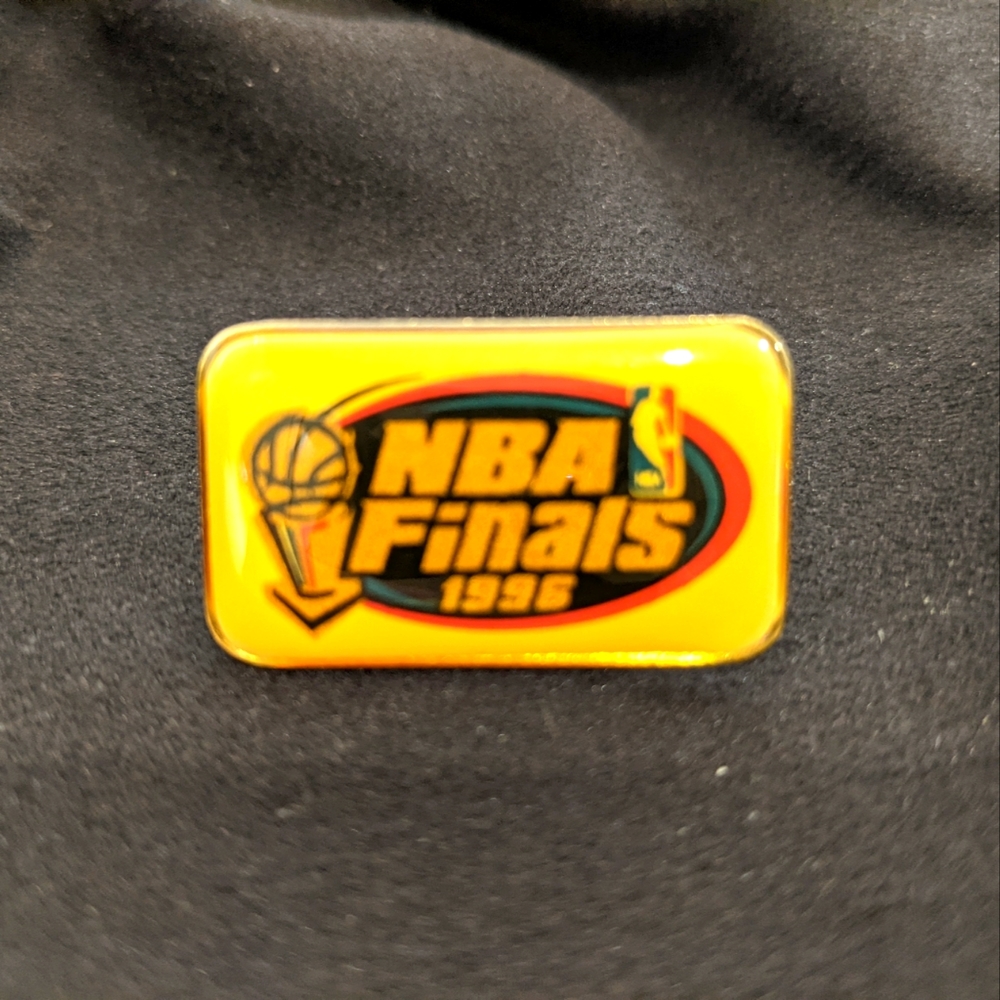 NBA FINALS 1996 Vintage Lapel Pin MADE IN THE USA Official NBA